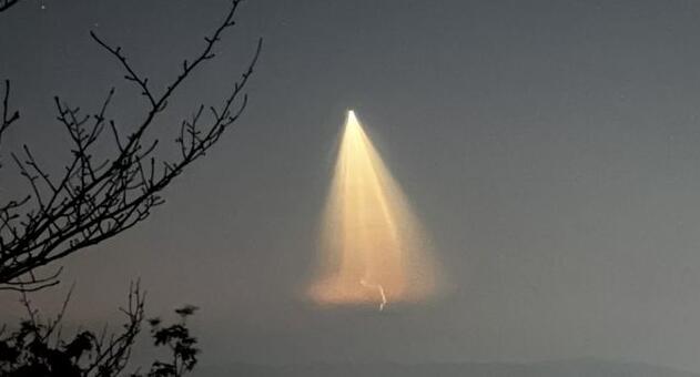 遼寧吉林多地現不明飛行物