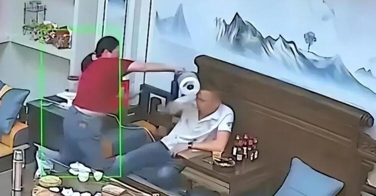 妻子遭家暴后用開水澆丈夫