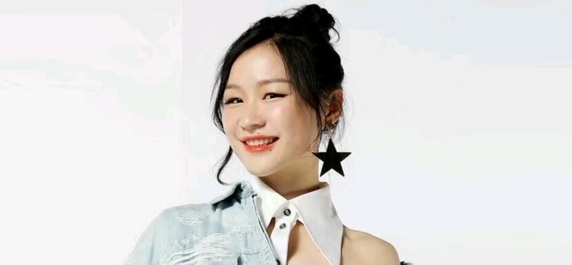 金靖官宣懷孕后首現身