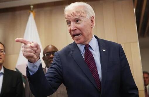 拜登暫停所有競選外出活動